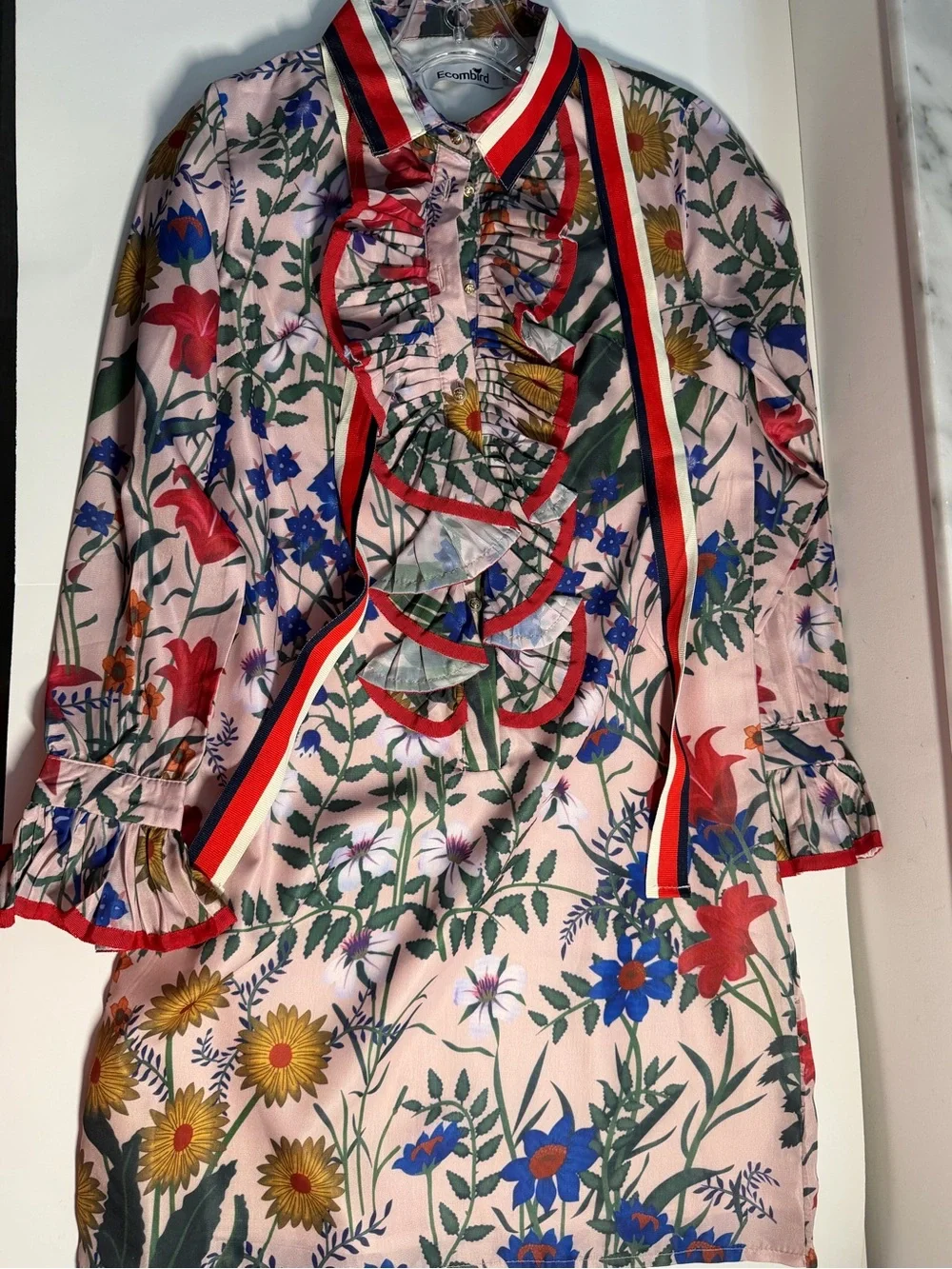 N/A feminine floral